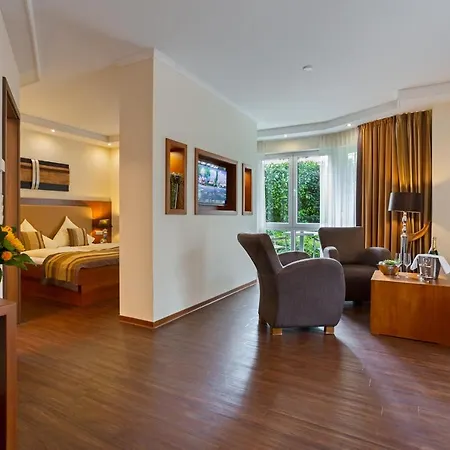 Mutter-bahr Hotel 3*