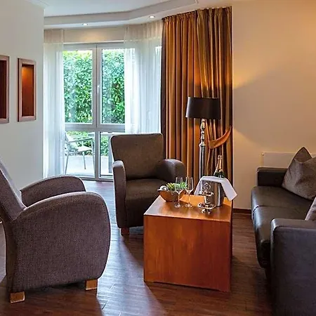 Hotel Mutter-bahr 3*