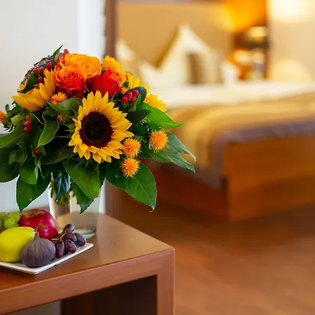 Hotel Mutter-bahr 4*
